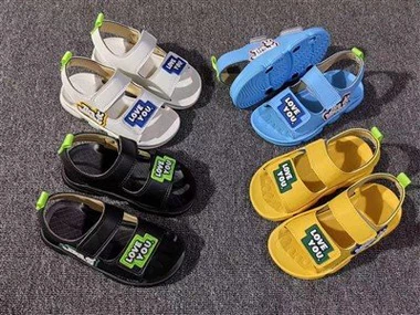 Les sandales en mousse EVA sont-elles adaptées à la course à pied ?